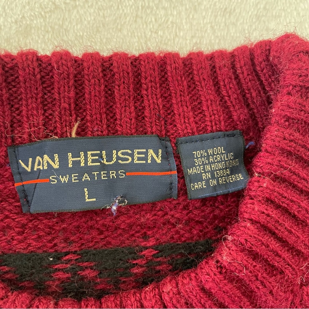 Vintage Van Heusen Fair Isle Wool Blend Sweater Red Nordic Cozy Size L Grandpa - Picture 3 of 8